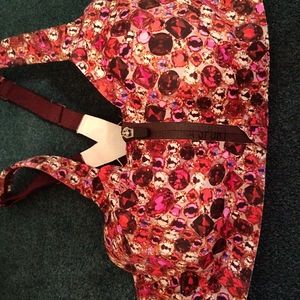 Victoria Secret sportsbra